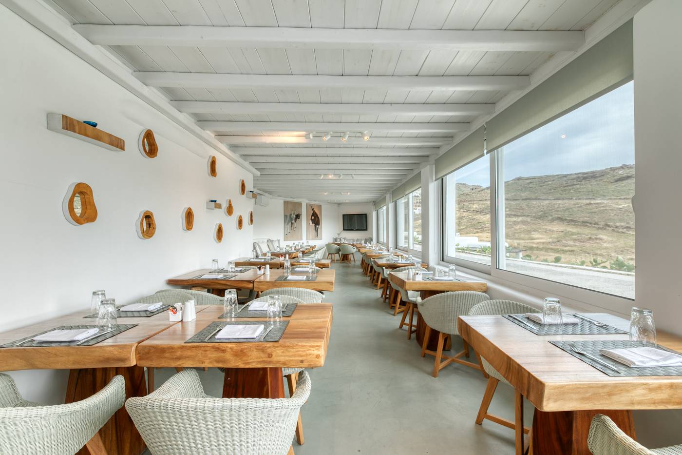 Mykonos-Panormos-Villas-Restaurant-42