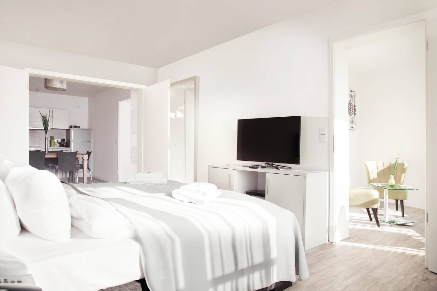 Apartments-Rosenthal-Residence-Room-18