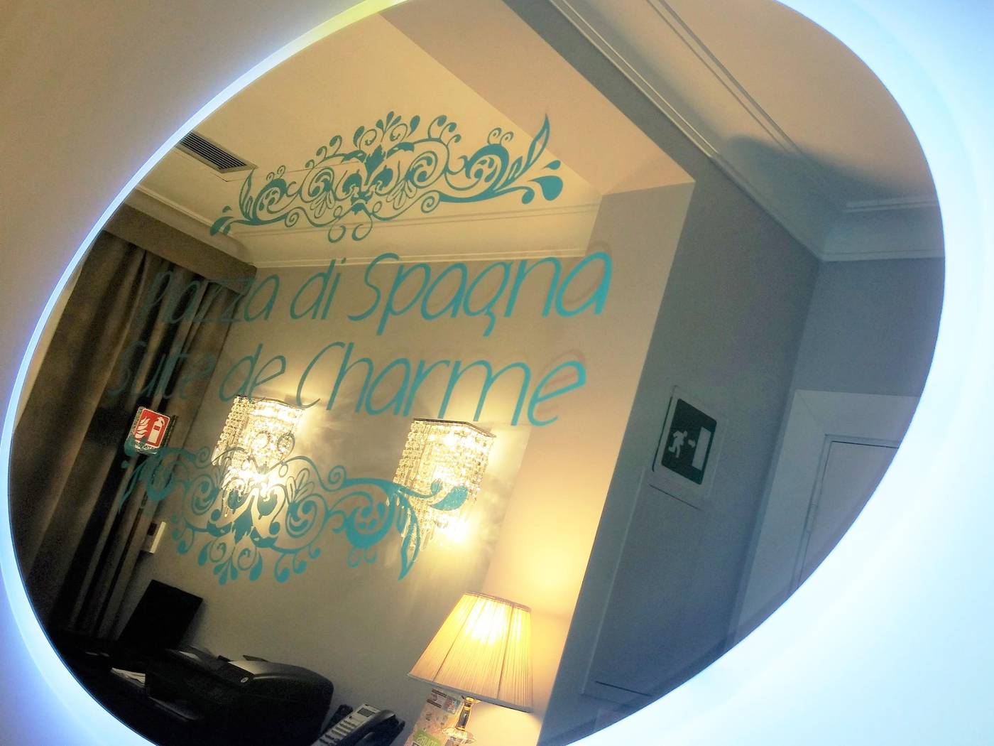 Piazza-Di-Spagna-Suite-De-Charme-Lobby-28