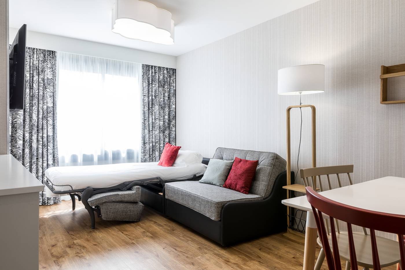 Cosy-s-Residence-Cadet-Room-15