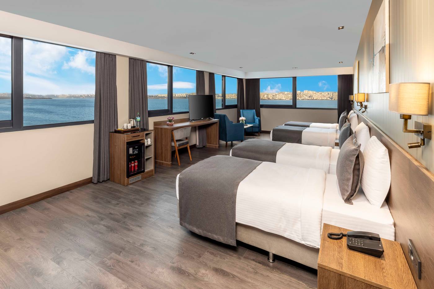 Ezkar-Bathonea-Art-istanbul-Room-12