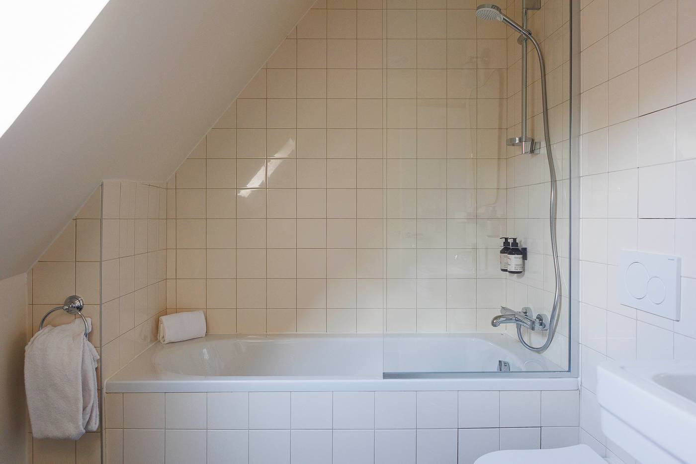 Hotel-de-Charonne-Room-58