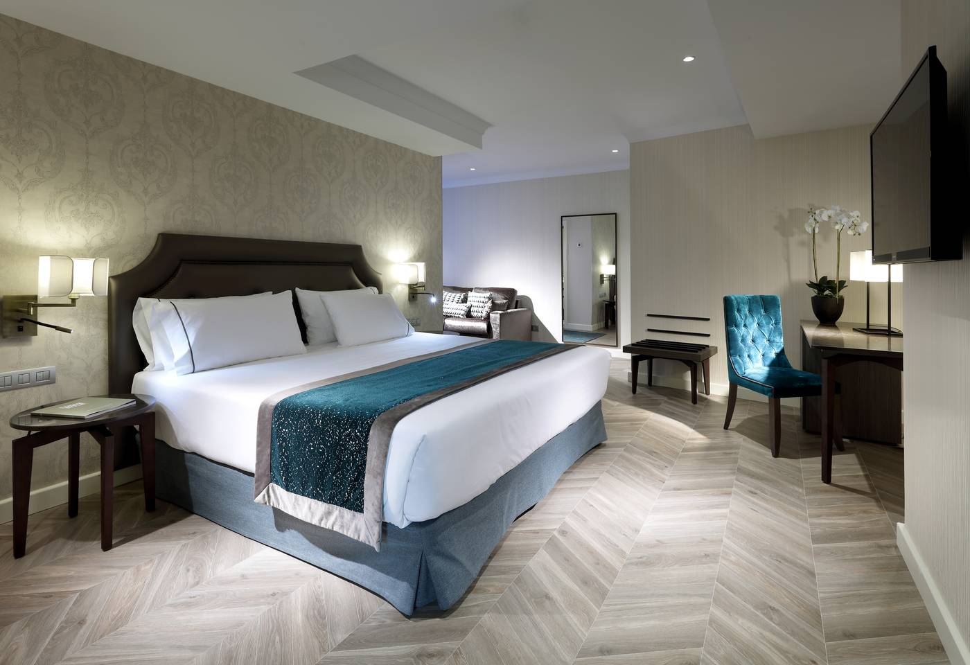 Eurostars-Casa-de-la-Lirica-Room-9