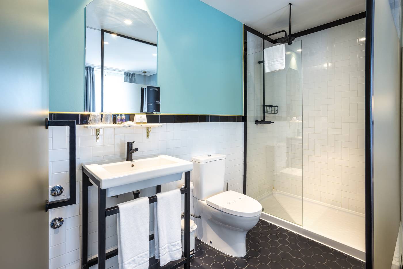 The-Lift--Boutique-Hotel-by-RIDAN-Hotels-Room-36