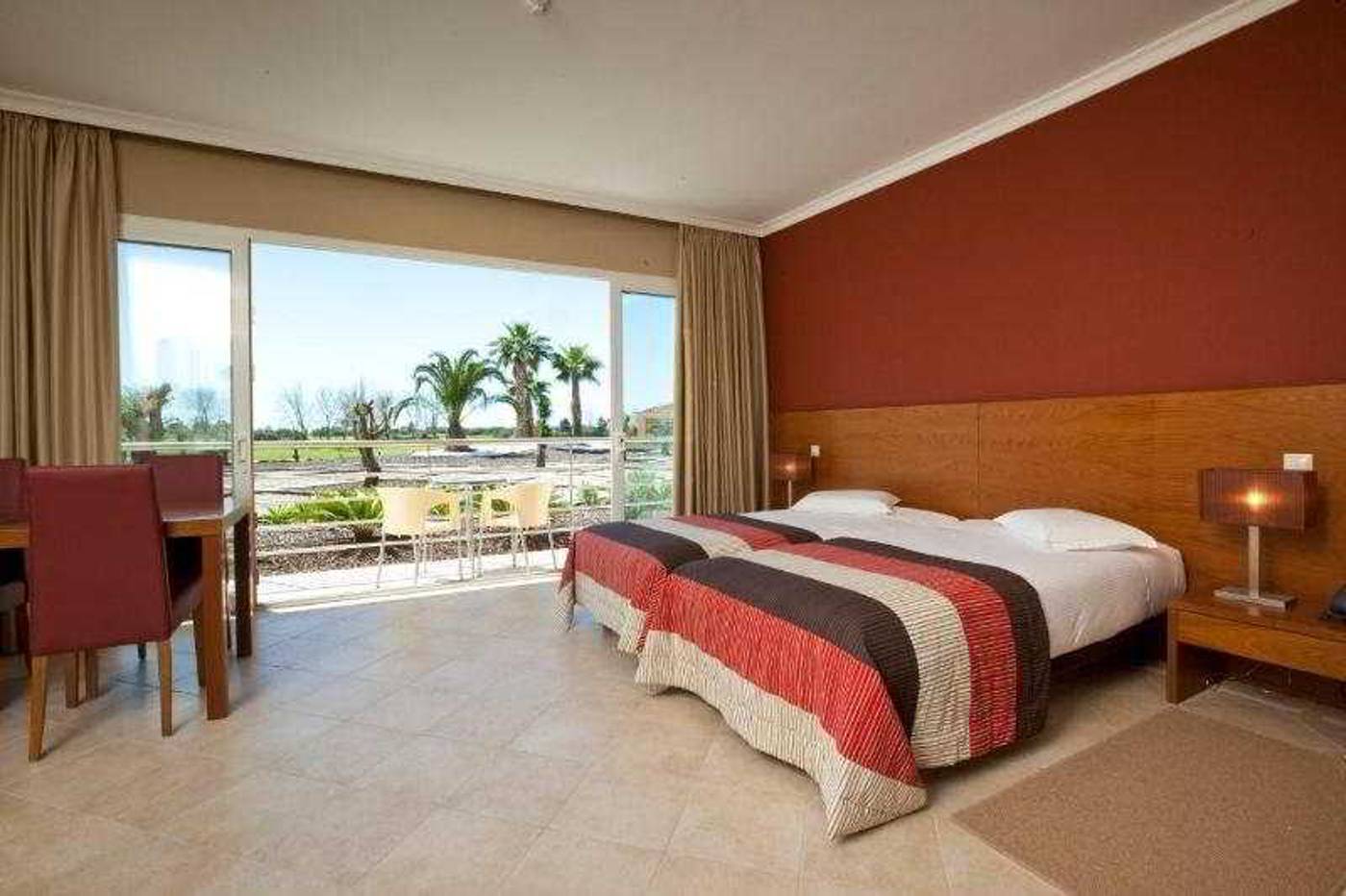 Montado Hotel & Golf Resort-Portugal-PALMELA-Room-8