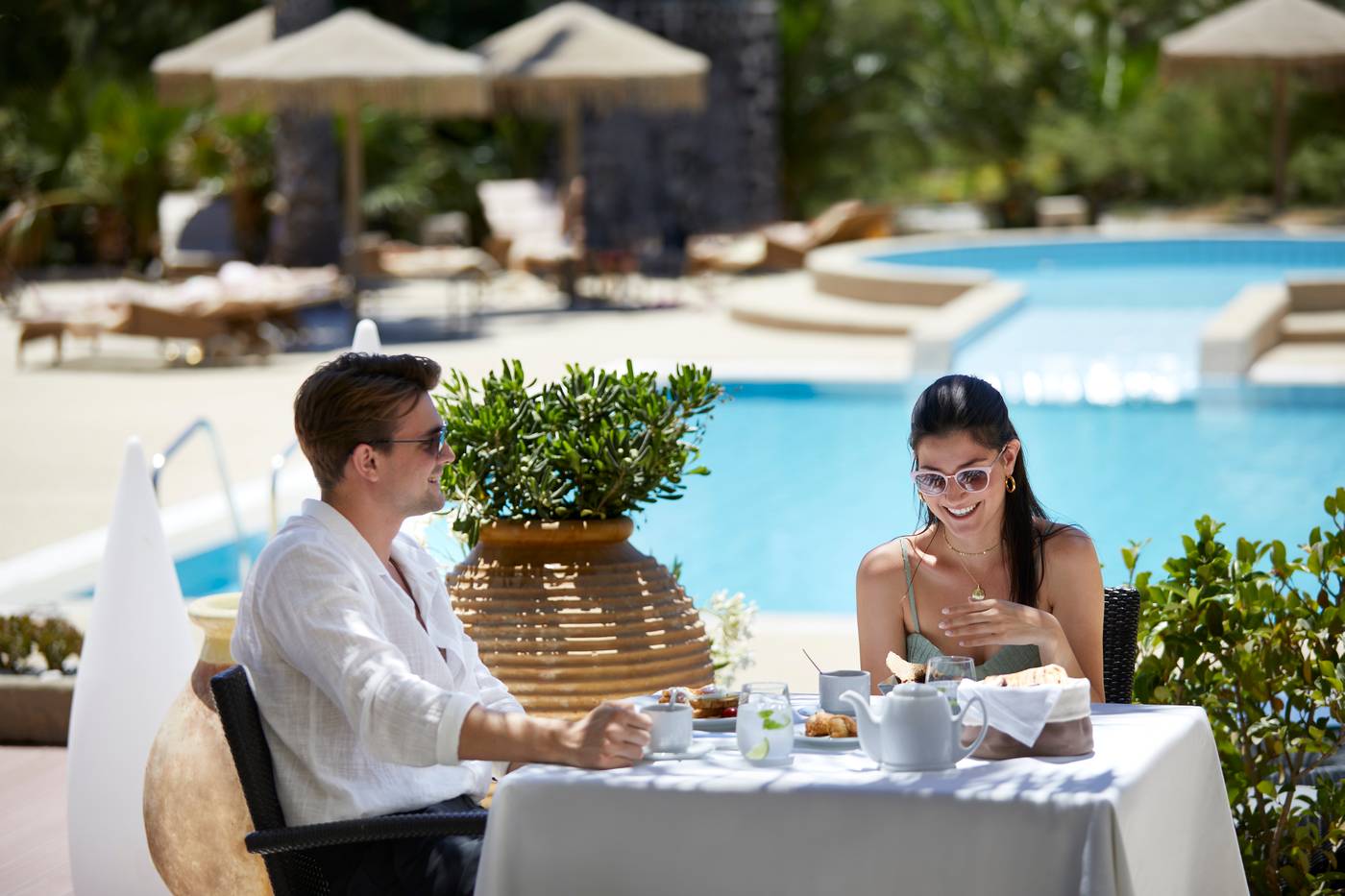 Nine-Muses-Restaurant-15