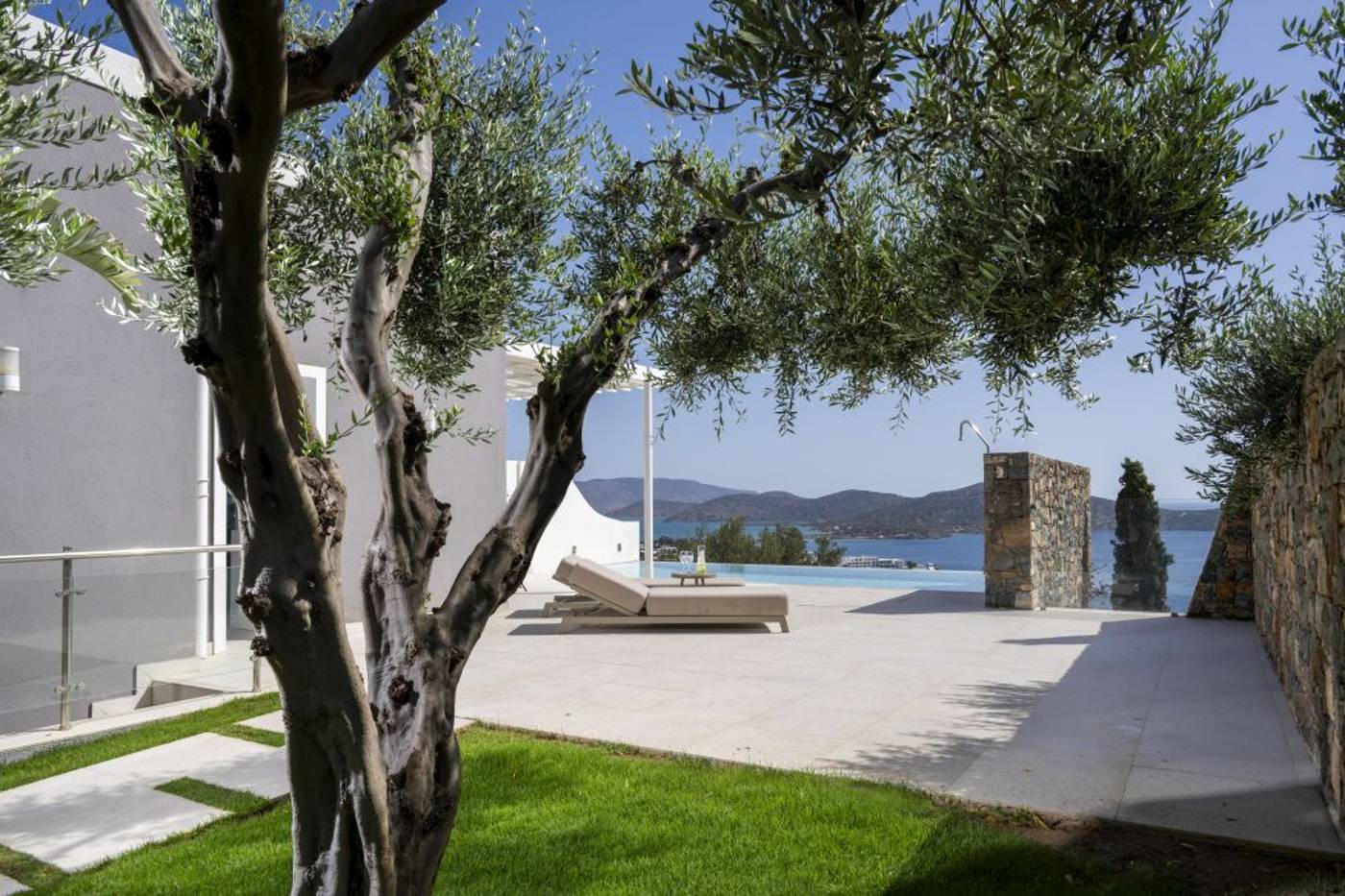 Elounda-Gulf-Villas---Suites-Room-84