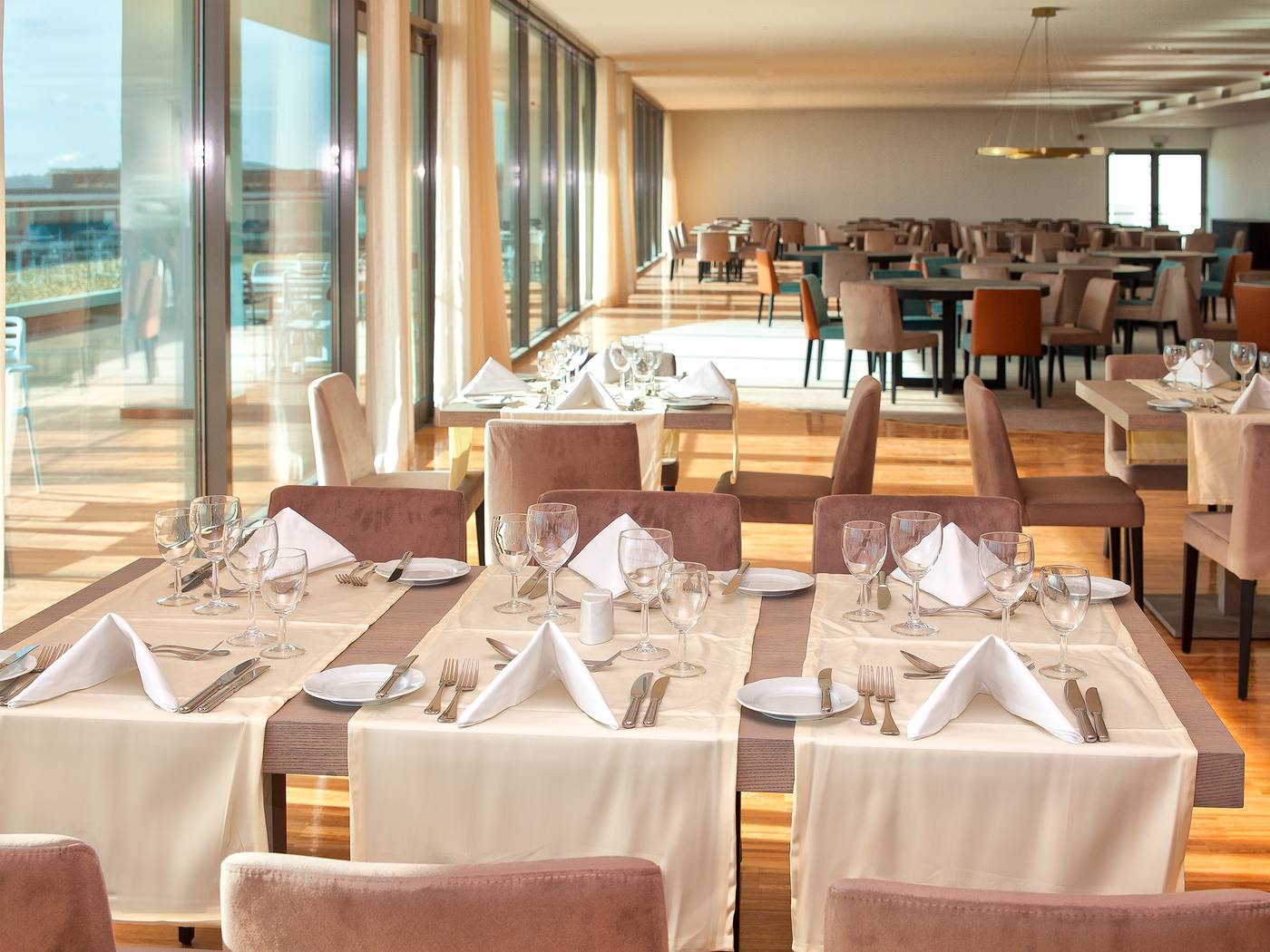 Pestana-Algarve-Race-Apartments-Restaurant-14