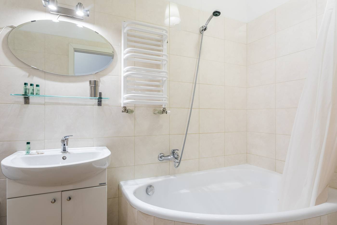 7-Koron-Apartments-Room-59