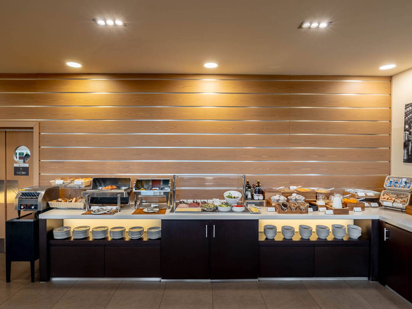 iH-Hotels-Milano-Gioia-Restaurant-49