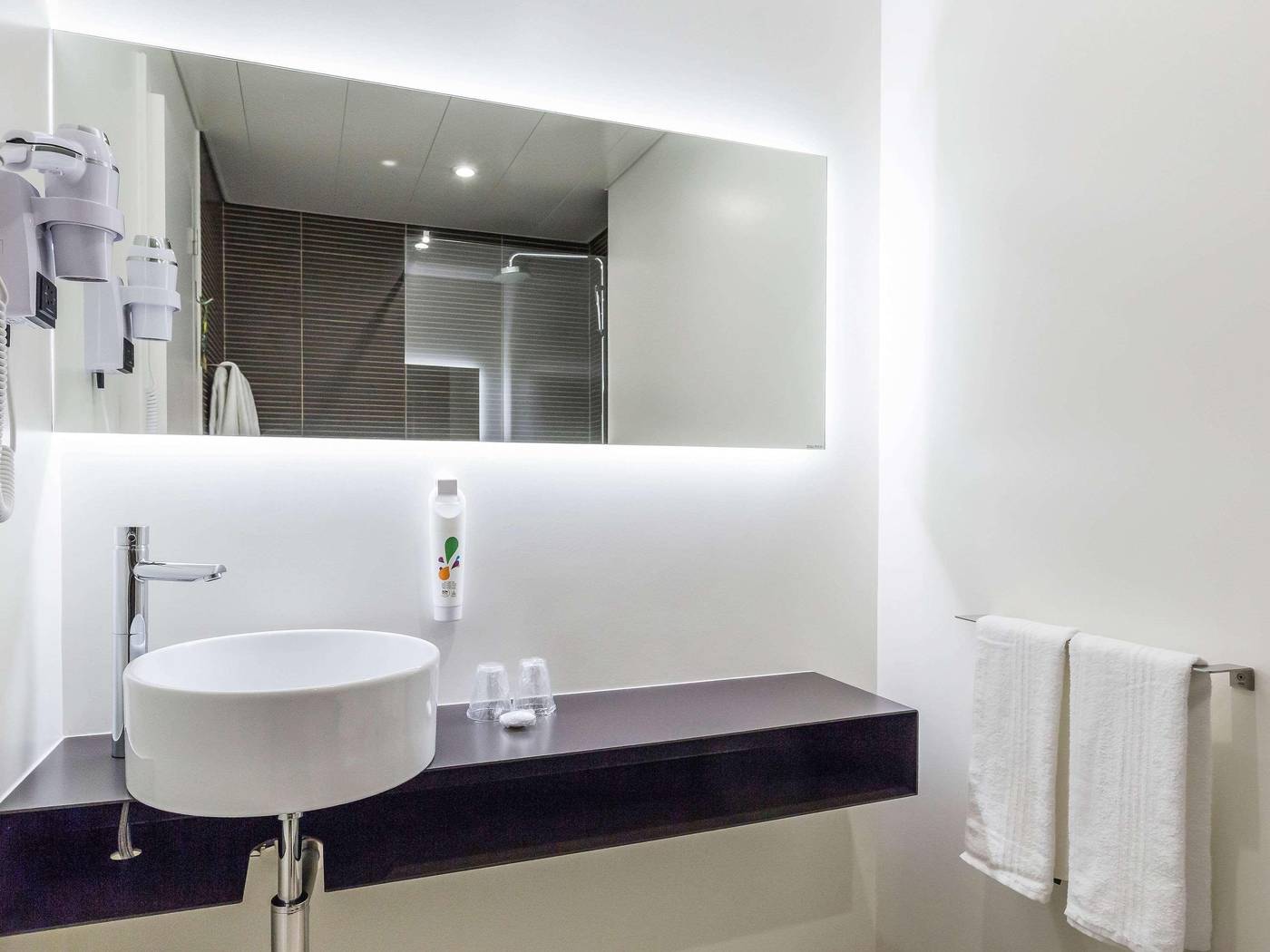 ibis-Styles-Lisboa-Centro-Marqu-s-de-Pombal-Room-35