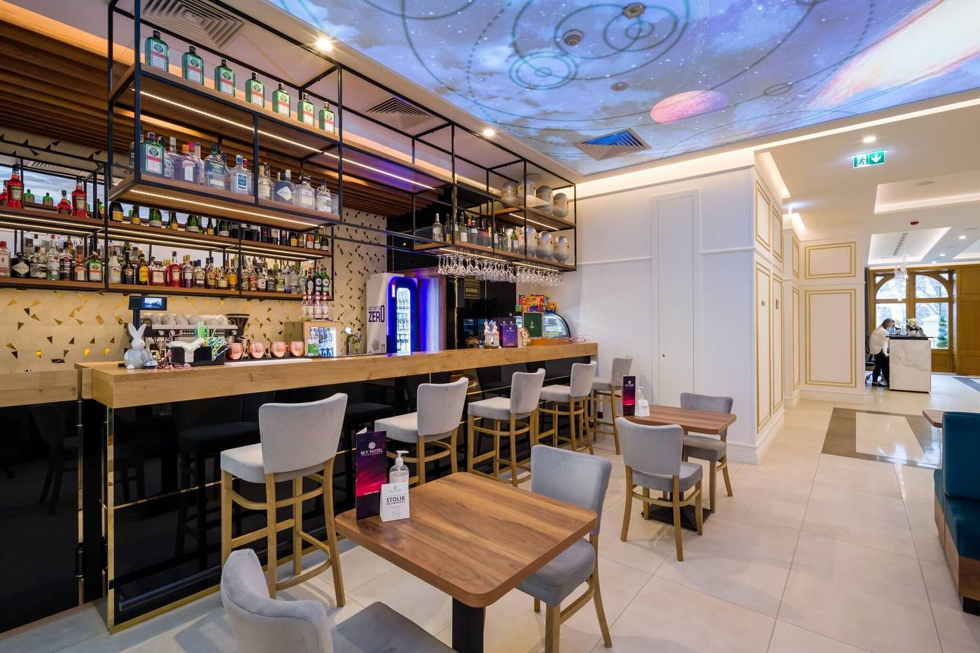 Sky-Hotel-Krakow-Bar-11