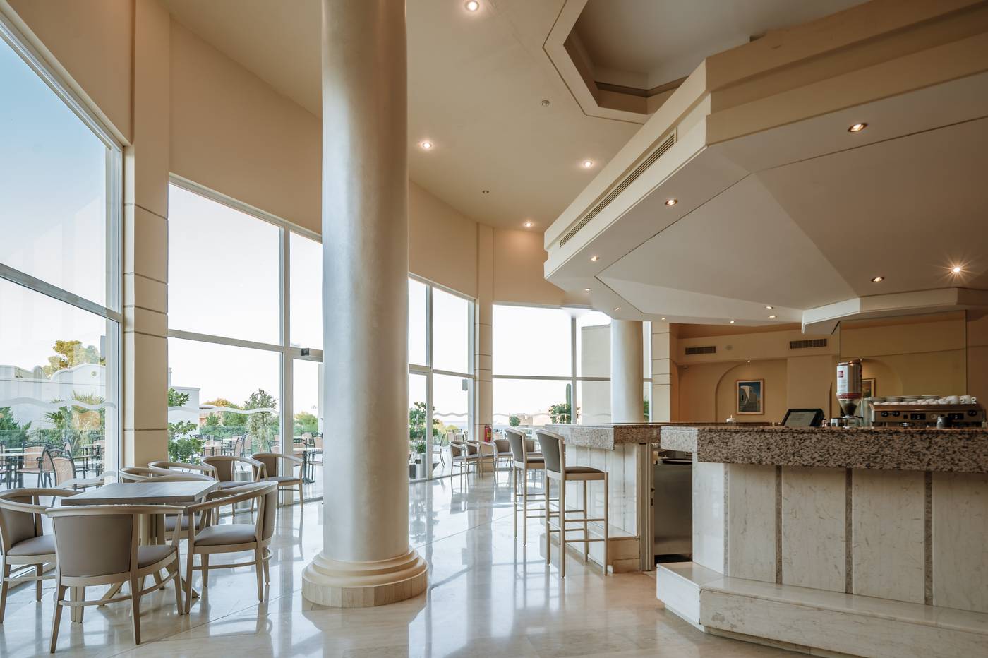 Lindos-Royal-Hotel-Bar-65