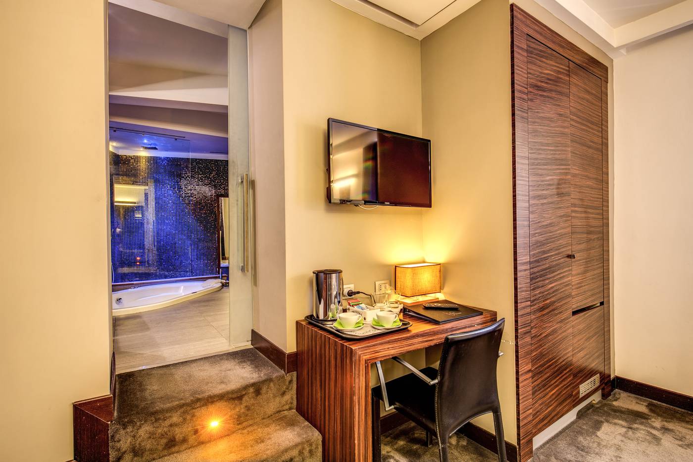 Trevi-Collection-Room-65