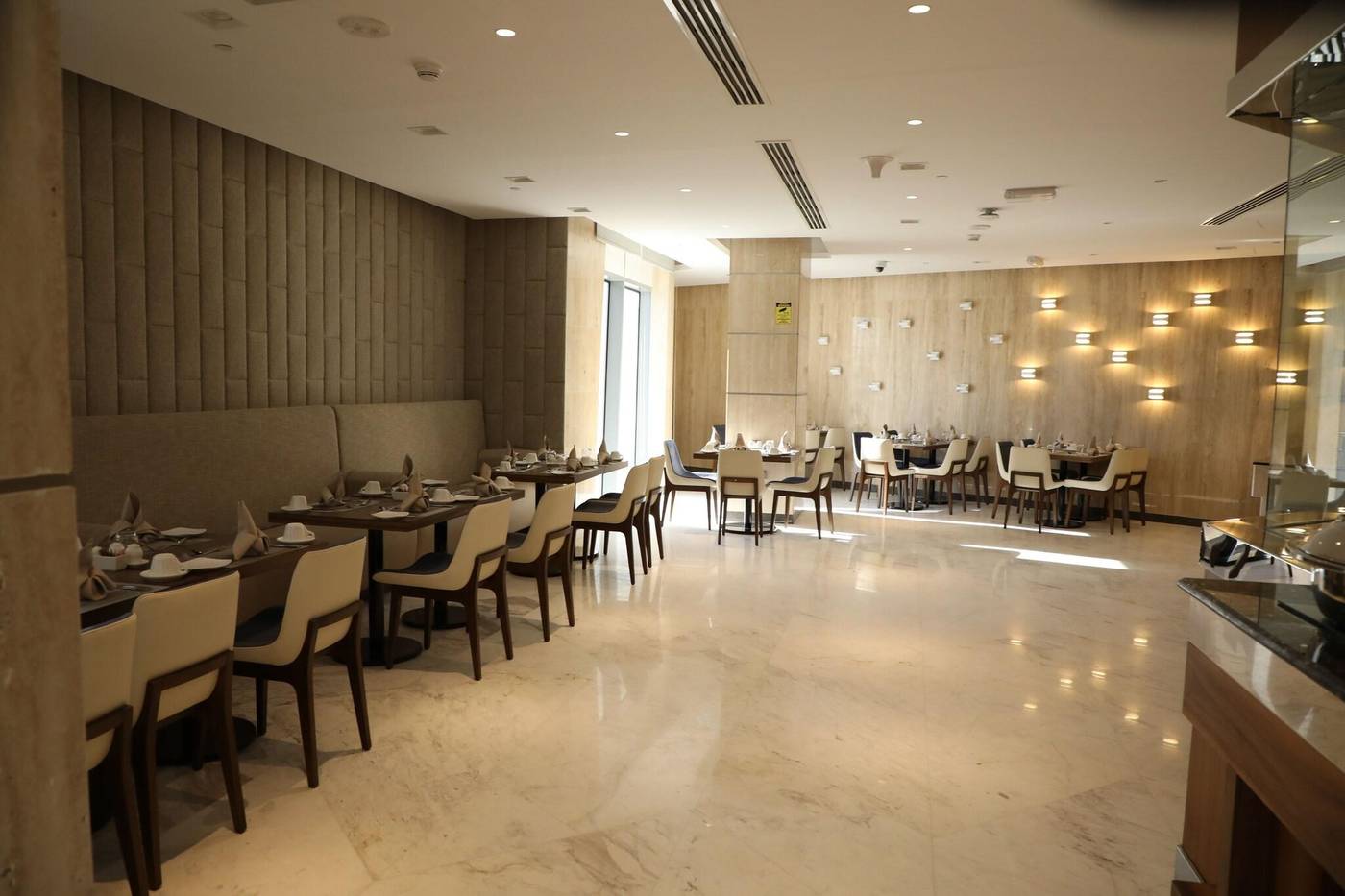 Vip-Hotel-Restaurant-14