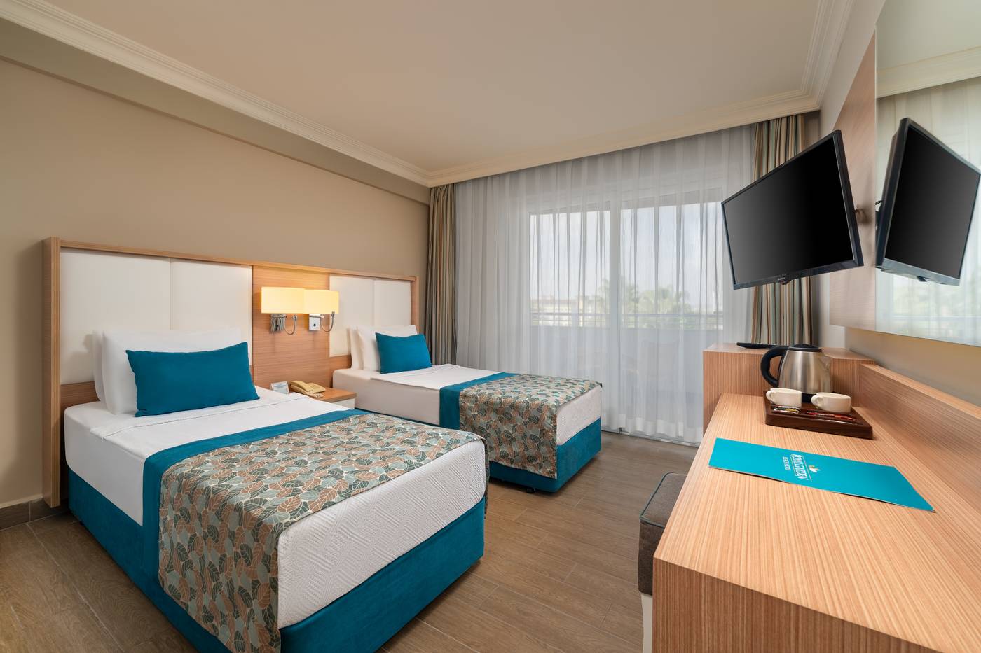 Royal-Garden-Beach-Room-25