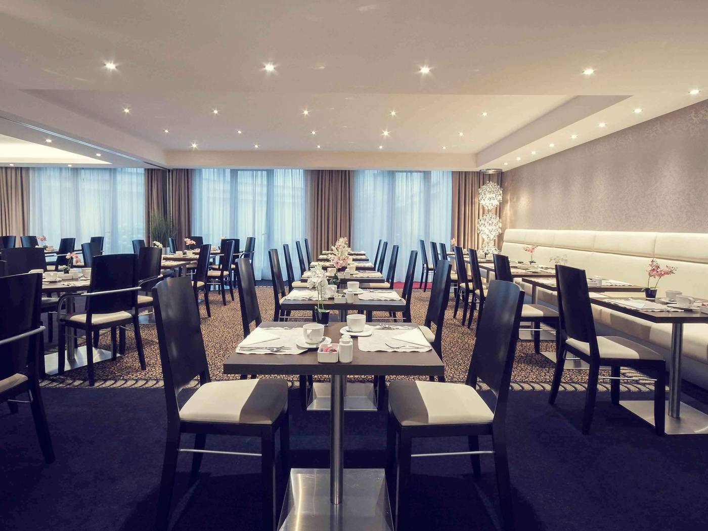 Hotel-Mercure-Brussels-Centre-Midi-Restaurant-20