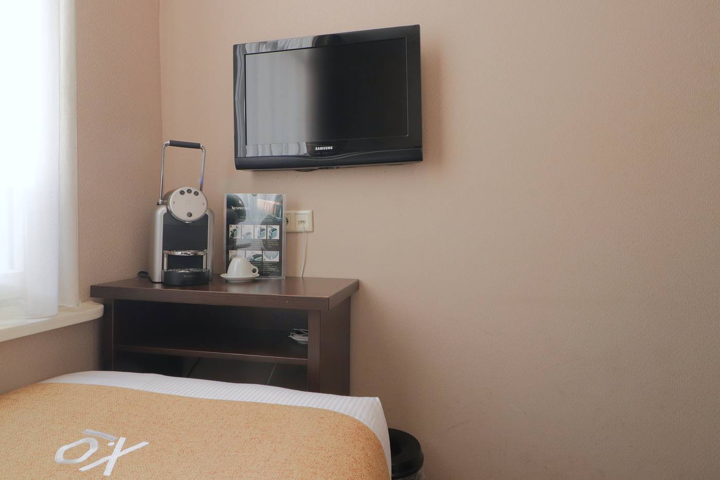 Hotel-Van-Gogh-Room-21