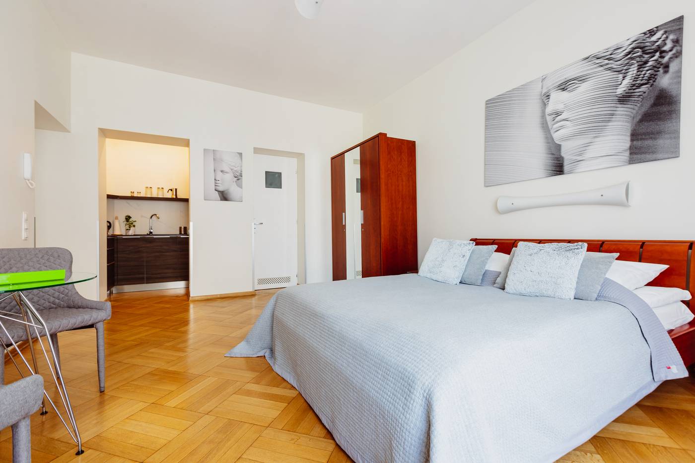 4Seasons-Apartments-Cracow-Room-23