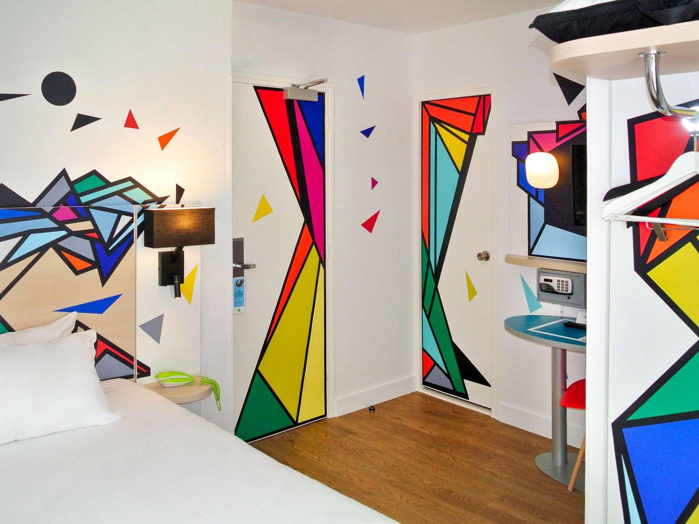 ibis-Styles-Paris-Maine-Montparnasse-Room-5