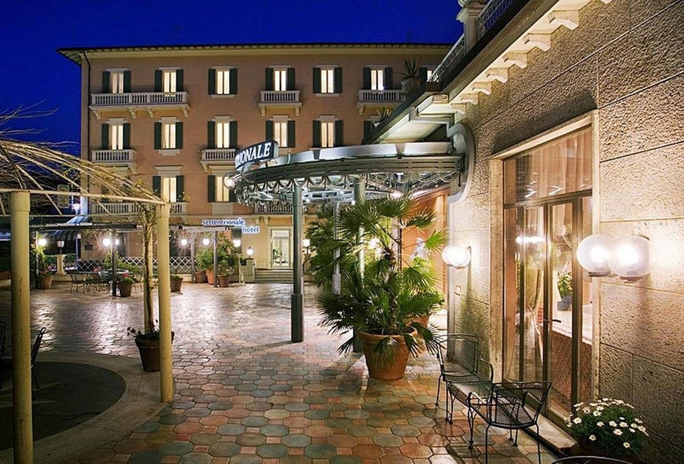 Hotel Settentrionale Esplanade-Italy-MONTECATINI TERME-General view-10