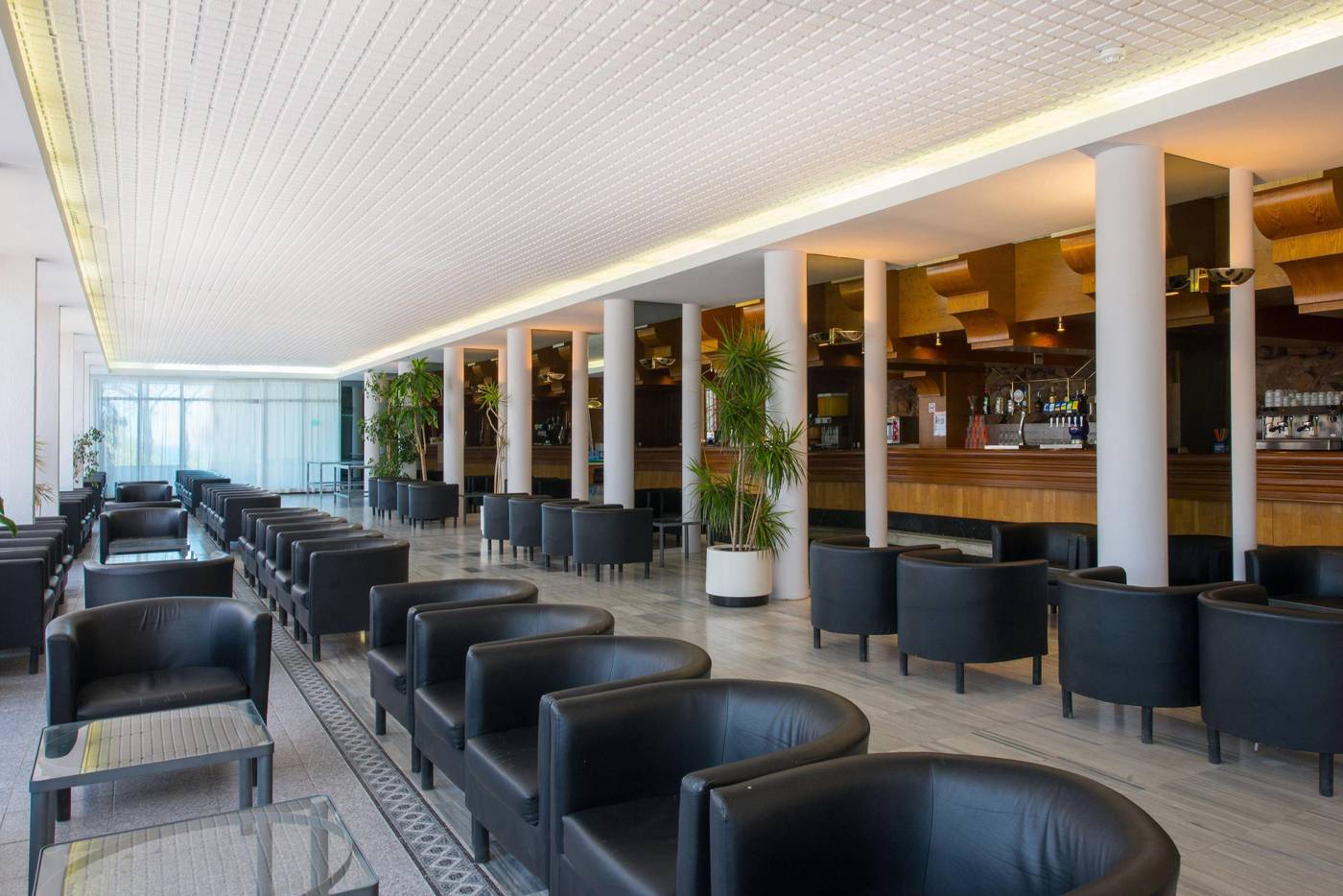 Hotel-Galeon-Ibiza-Bar-17