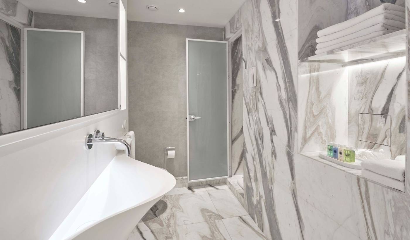 Richmond-Istanbul-Room-45