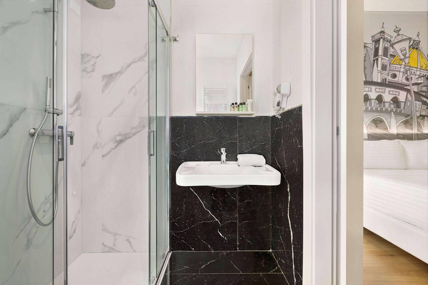 Wyndham-Garden-Florence-Room-26