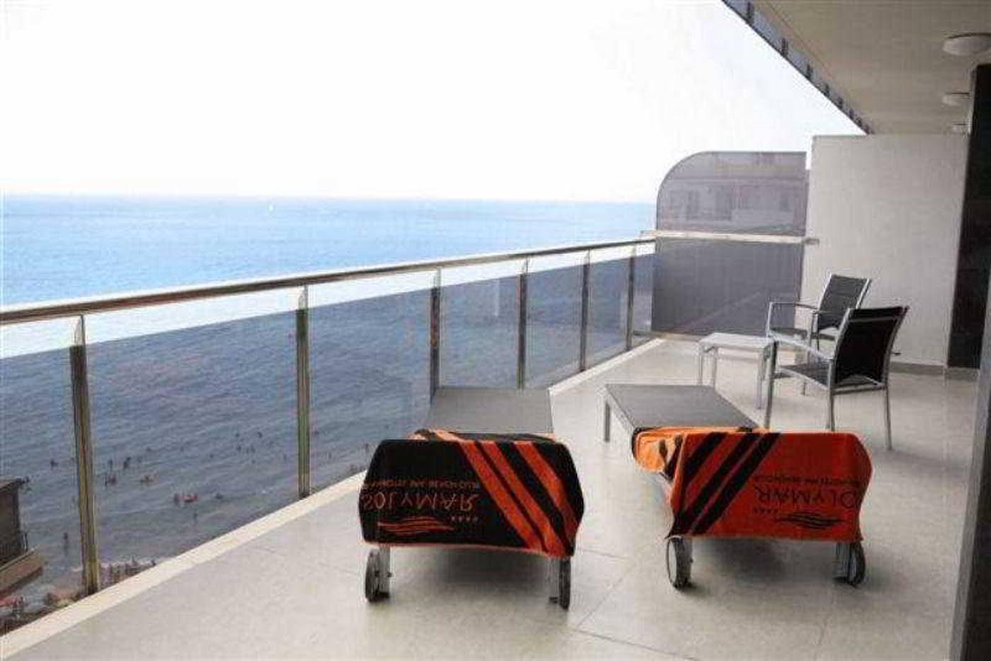 ESTIMAR-Calpe-Apartments-2---Two---Adults-Only--16---Room-47