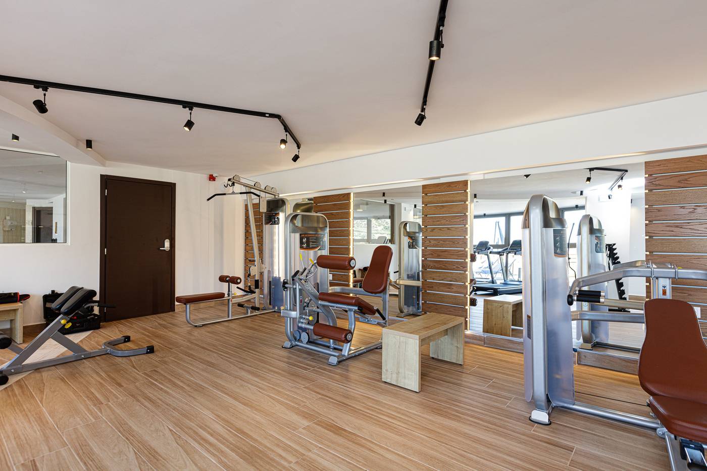 Filion-Suites-Resort---Spa-Sports-and-Entertainment-63