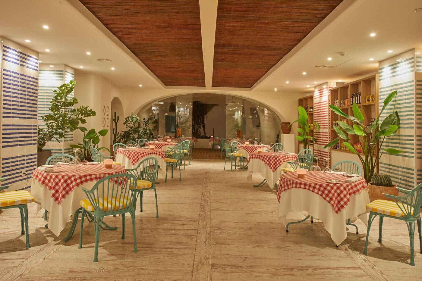 Dreams-Jardin-Tropical-Restaurant-53