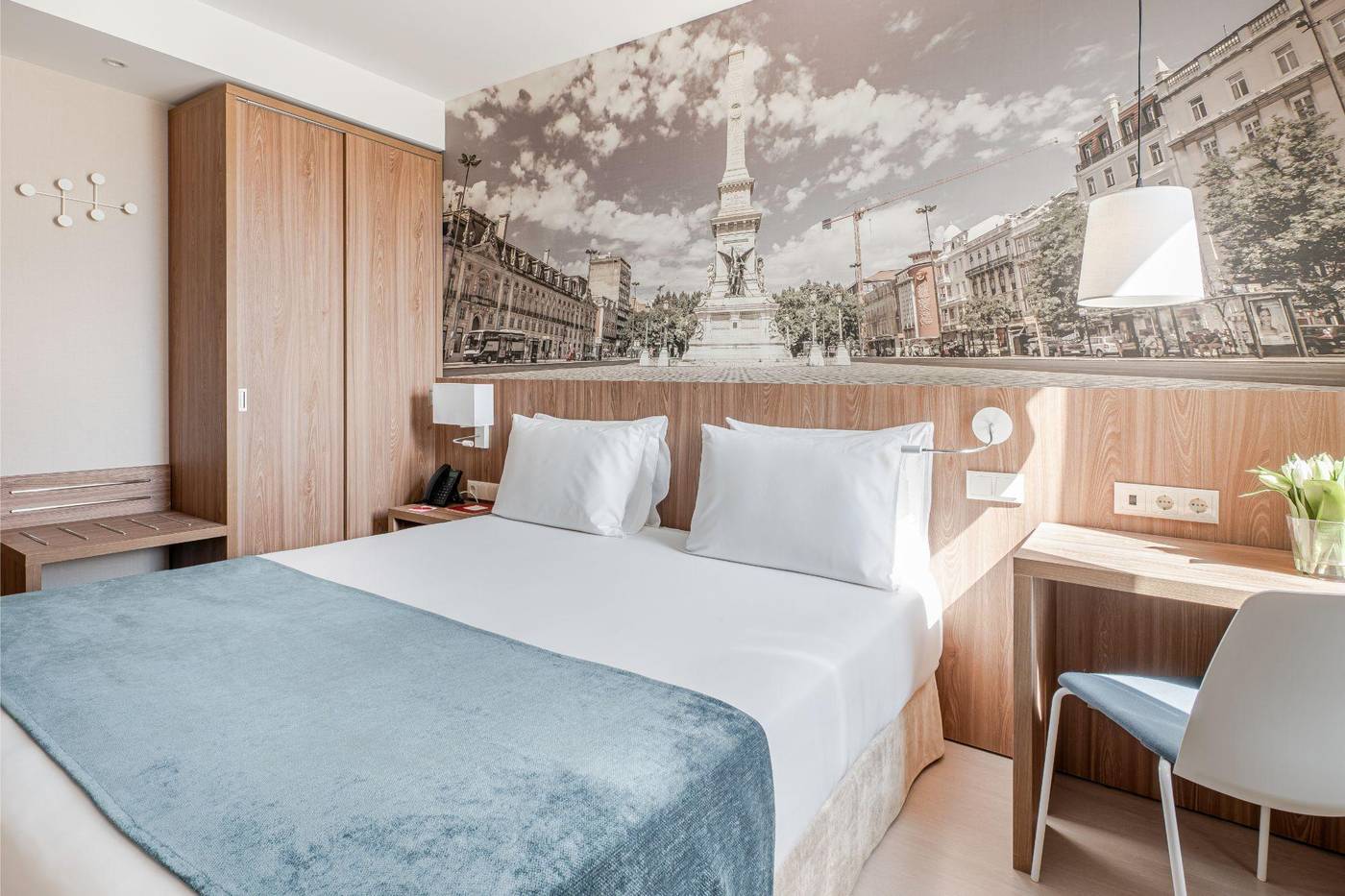 Exe-Saldanha-Room-29