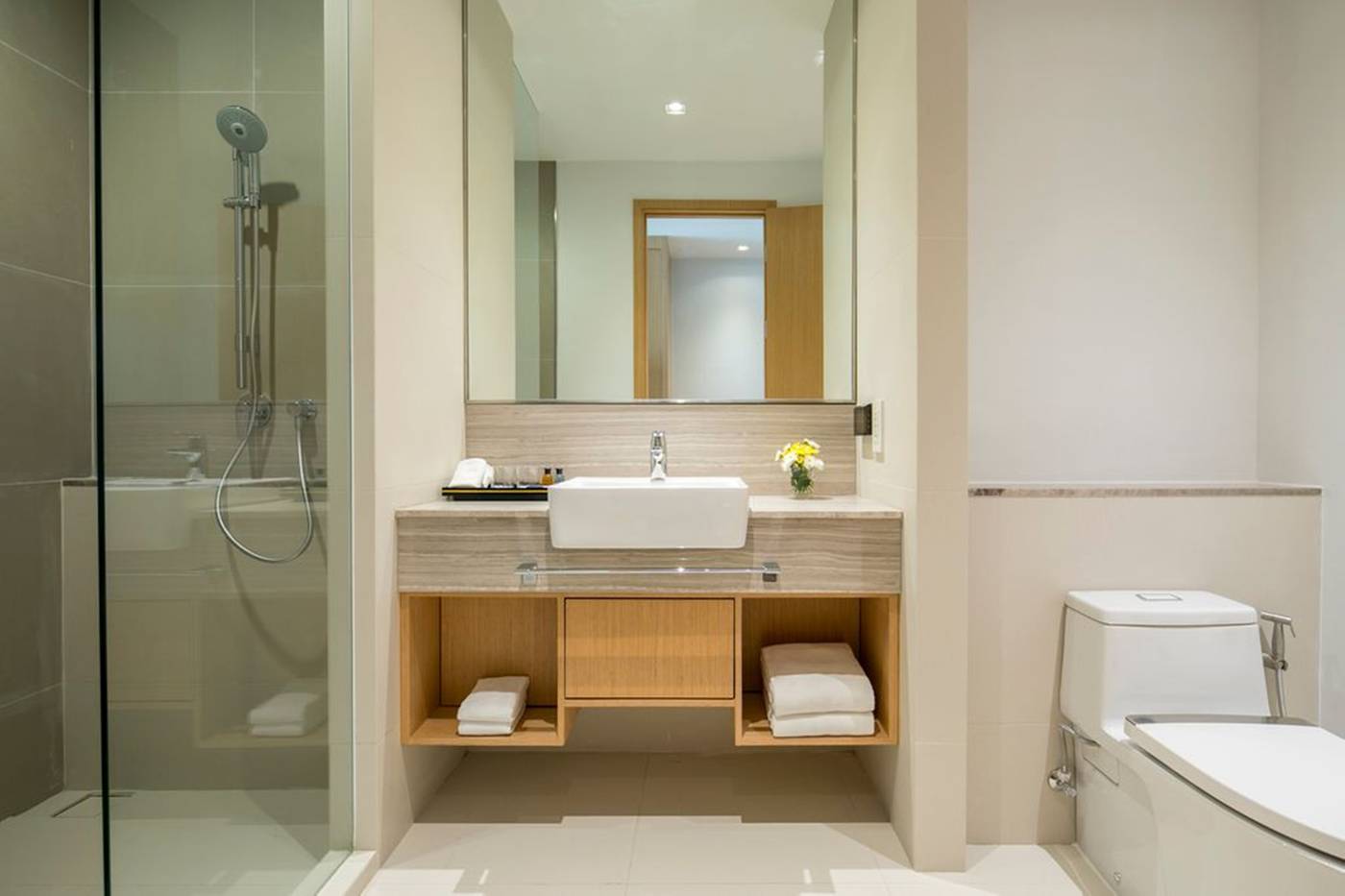 Eastin-Thana-City-Golf-Resort-Bangkok-Room-38