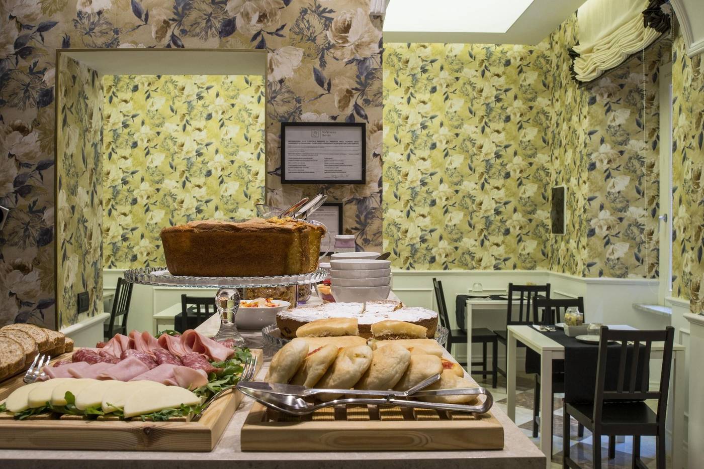 Via-Veneto-Suites-Restaurant-54