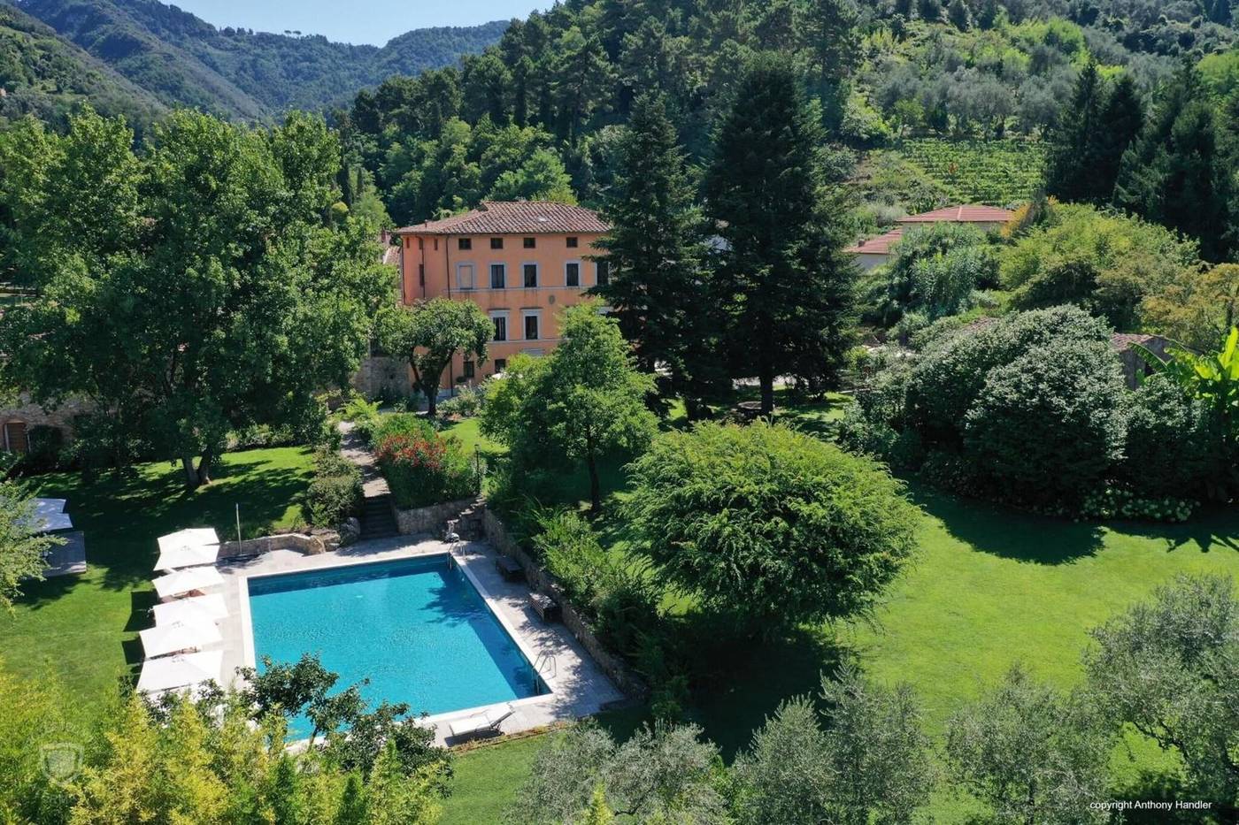 Relais-Corte-Rodeschi-Pool-39