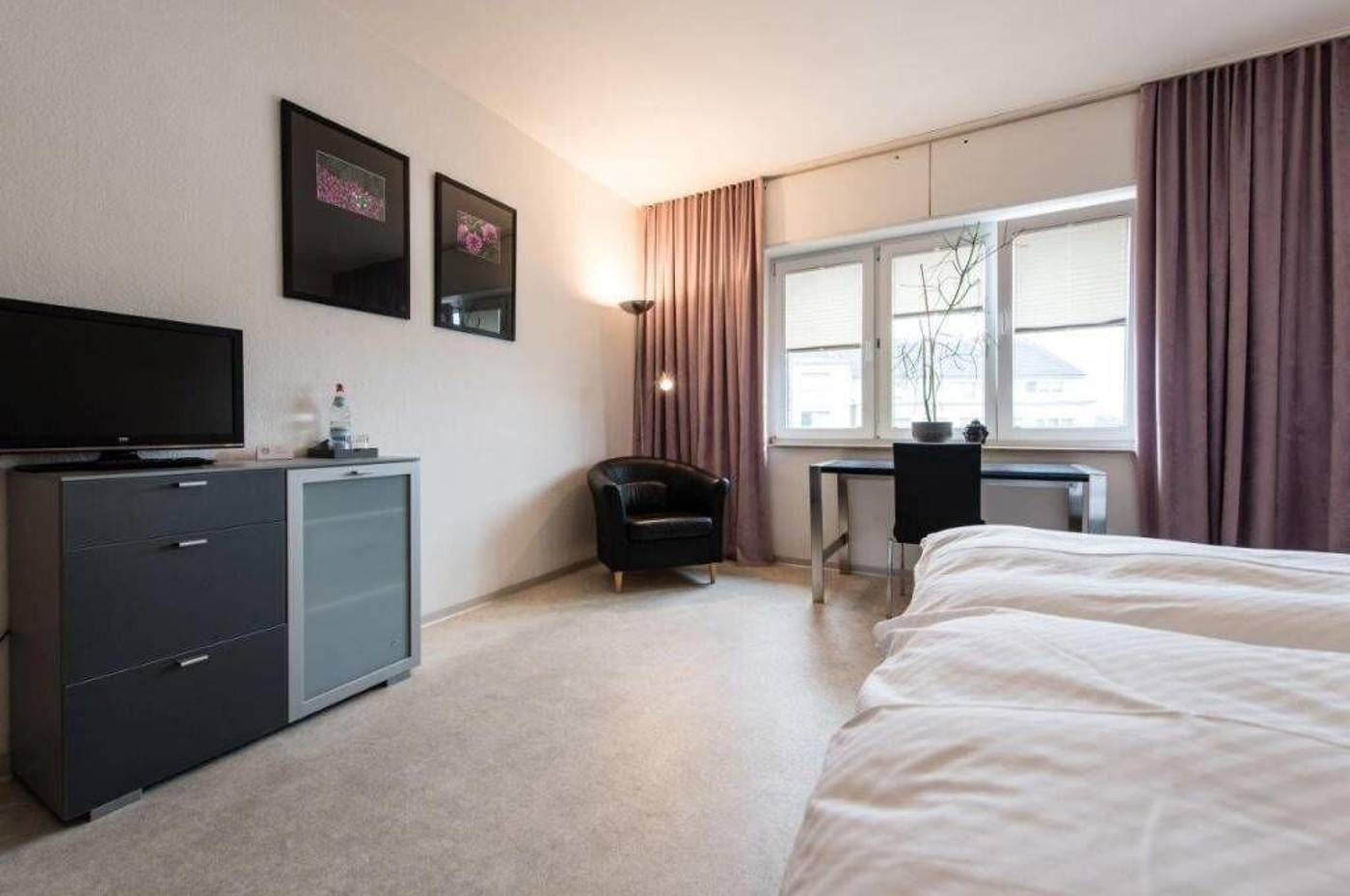 An Hotel-Germany-SELM-Room-9