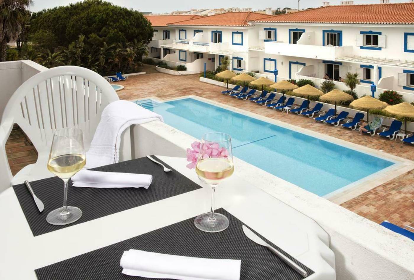 Agua-Hotels-Vila-Branca-Room-3