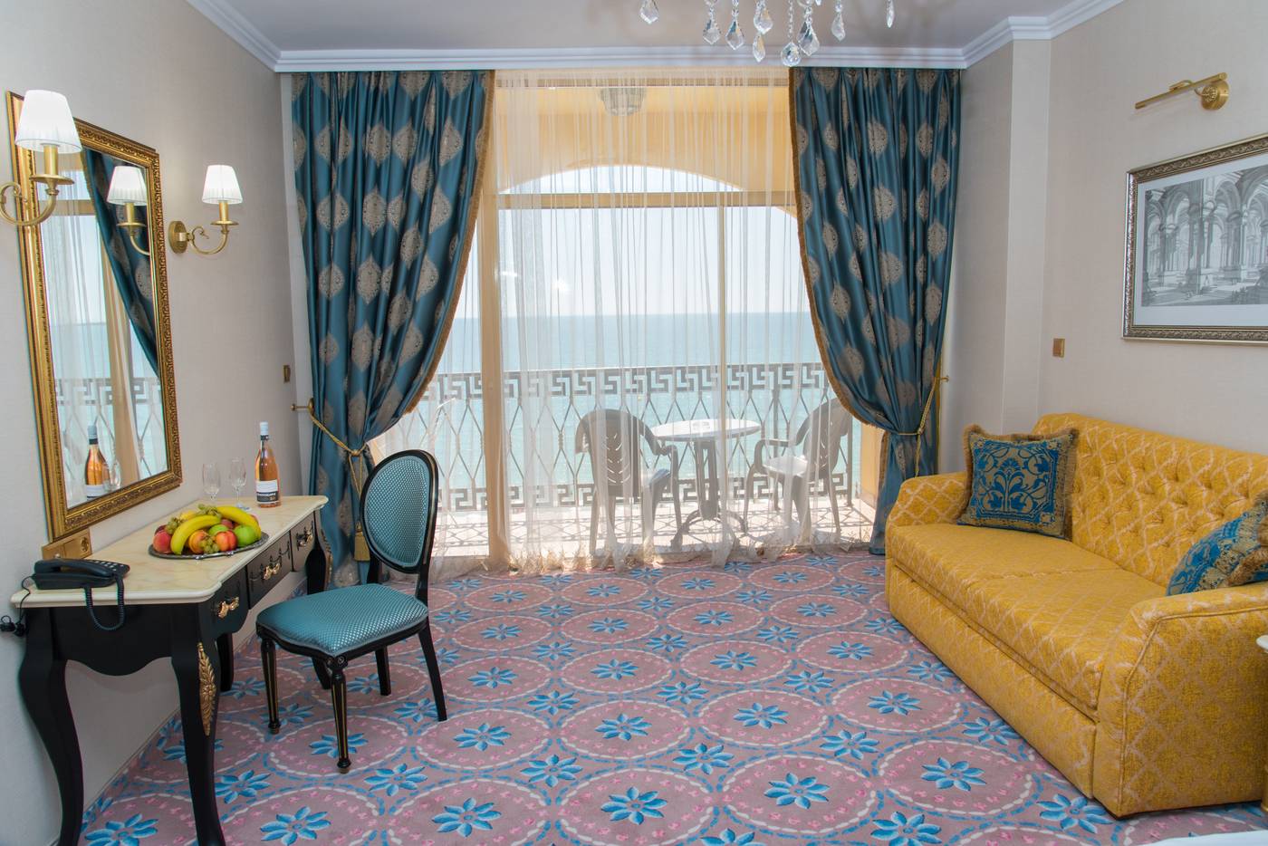 Imperial-Palace-Room-22