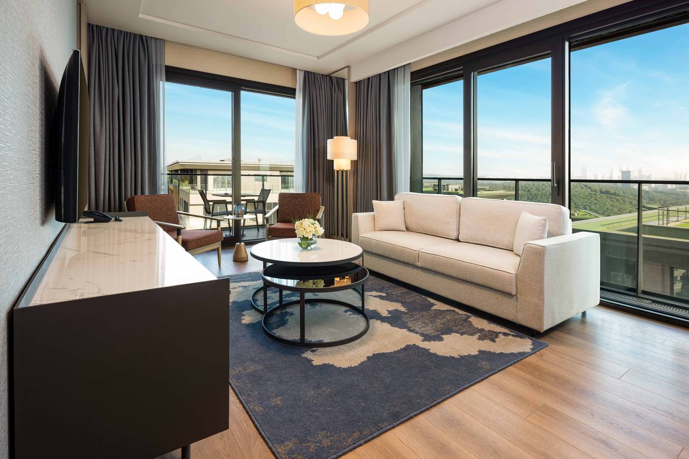 Movenpick-Living-Istanbul-Camlivadi-Room-9