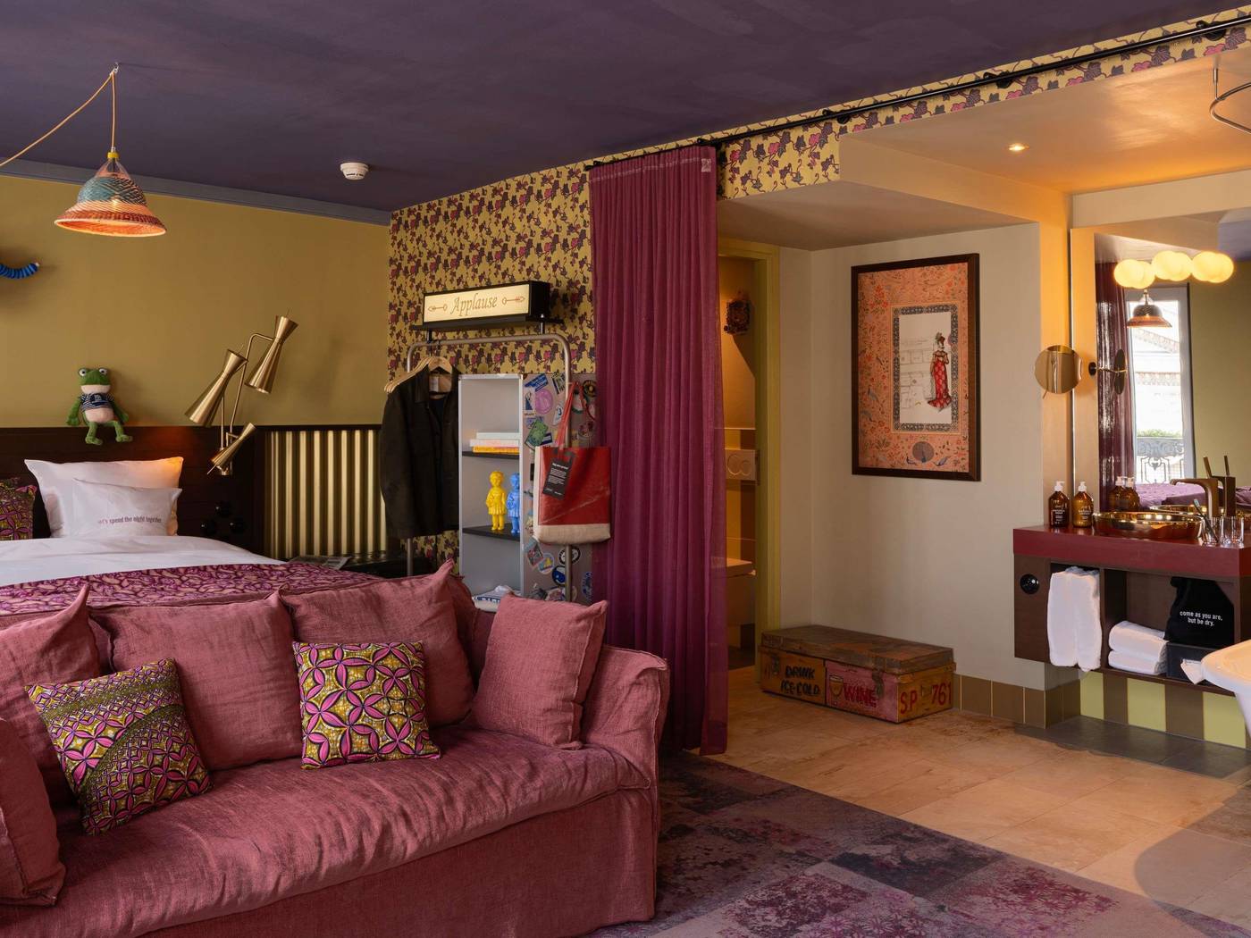 Mercure-Paris-Terminus-Nord-Room-42