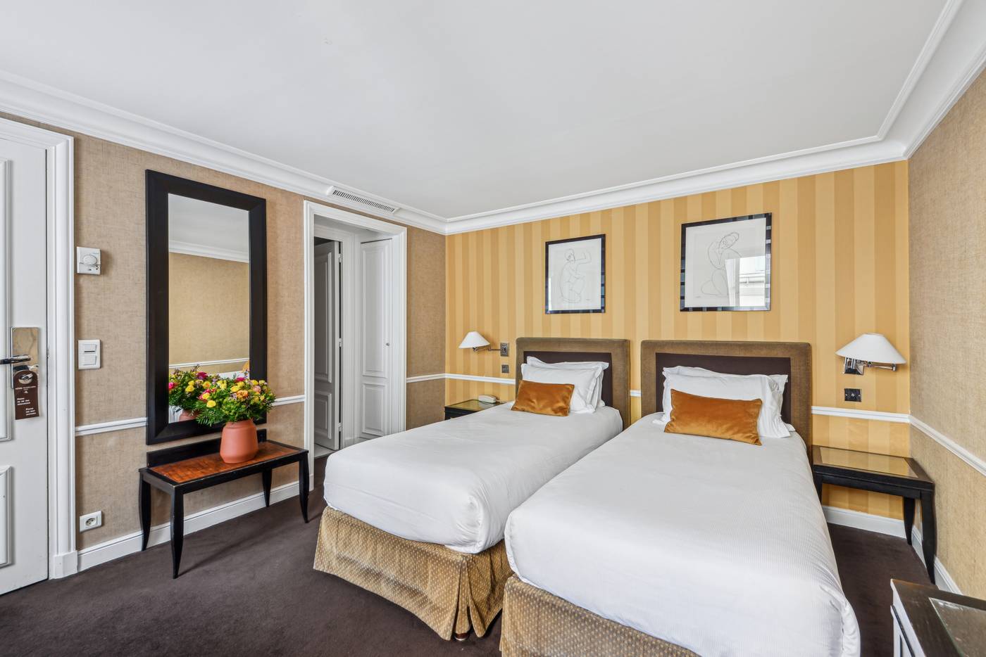 Victoires-Opera-Room-17