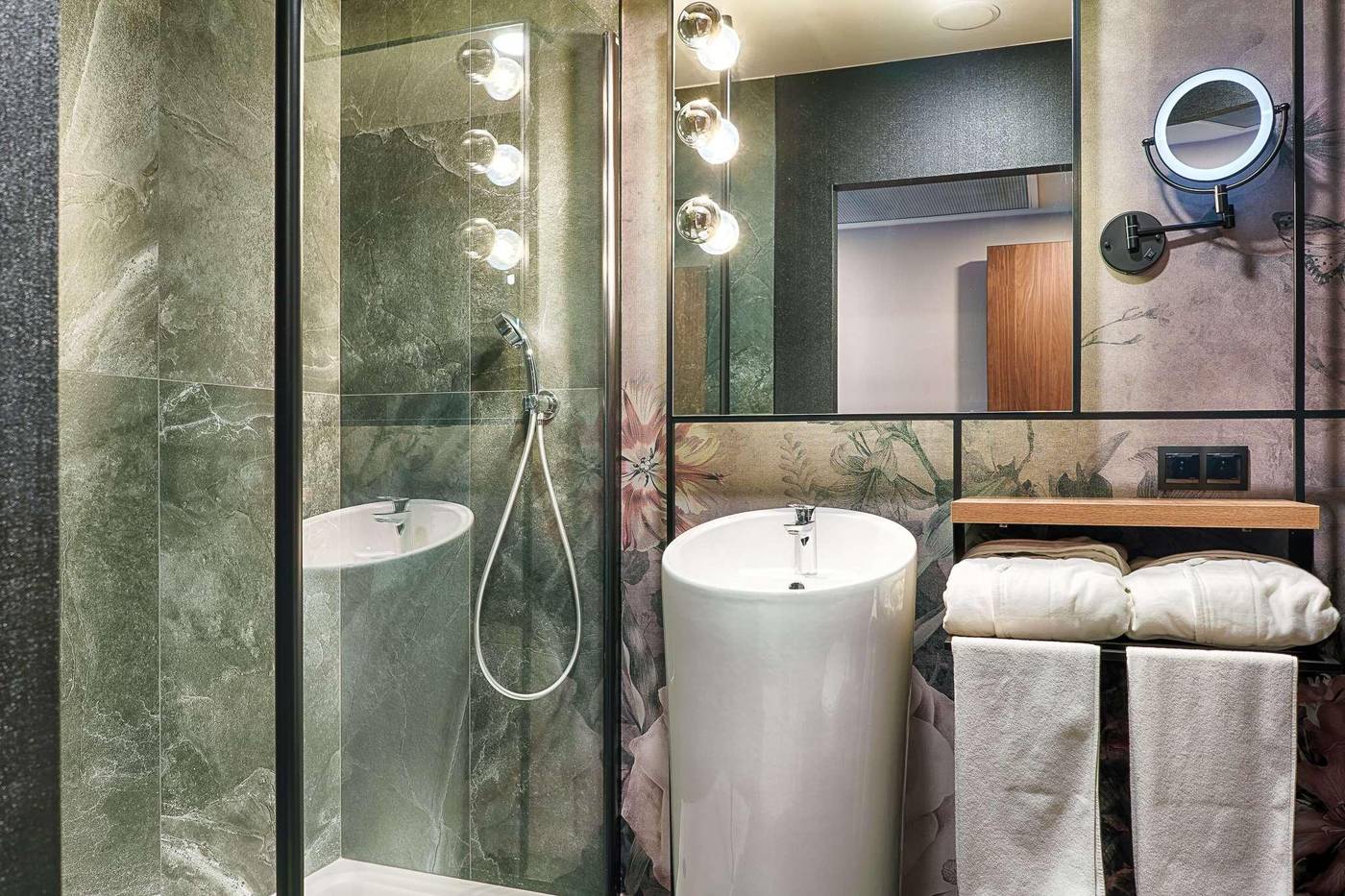 Focus-Hotel-Premium-Warszawa-Room-48