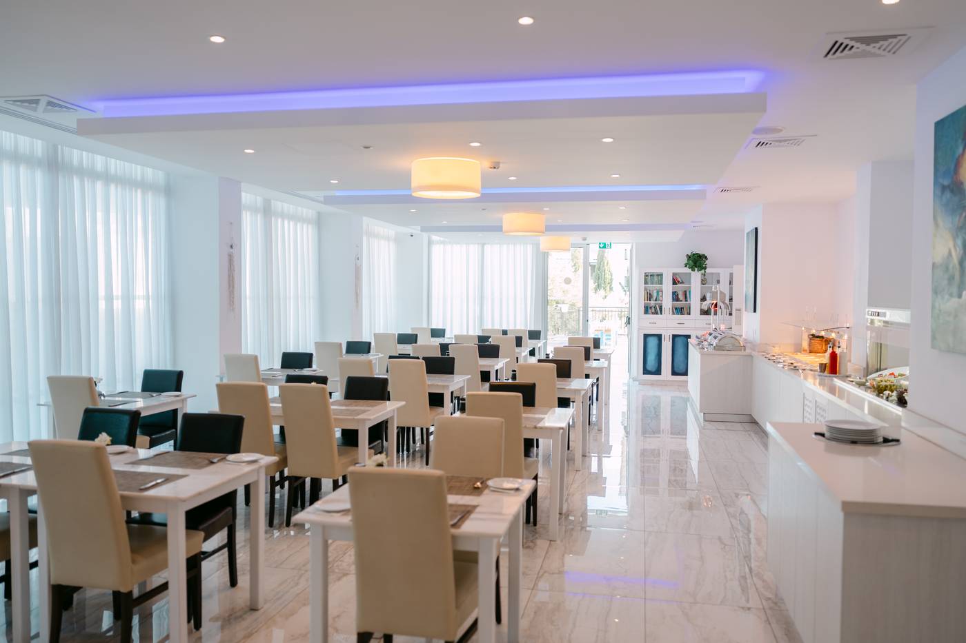 Sun-N-Blue-Boutique-Hotel-Restaurant-31