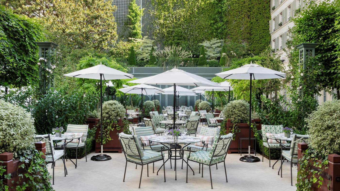 Le-Bristol-Paris-Restaurant-3