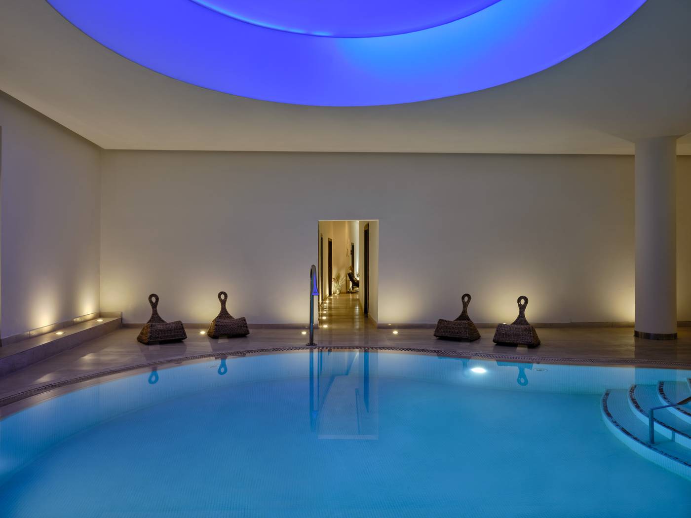Eleon-Grand-Resort---Spa-Pool-75
