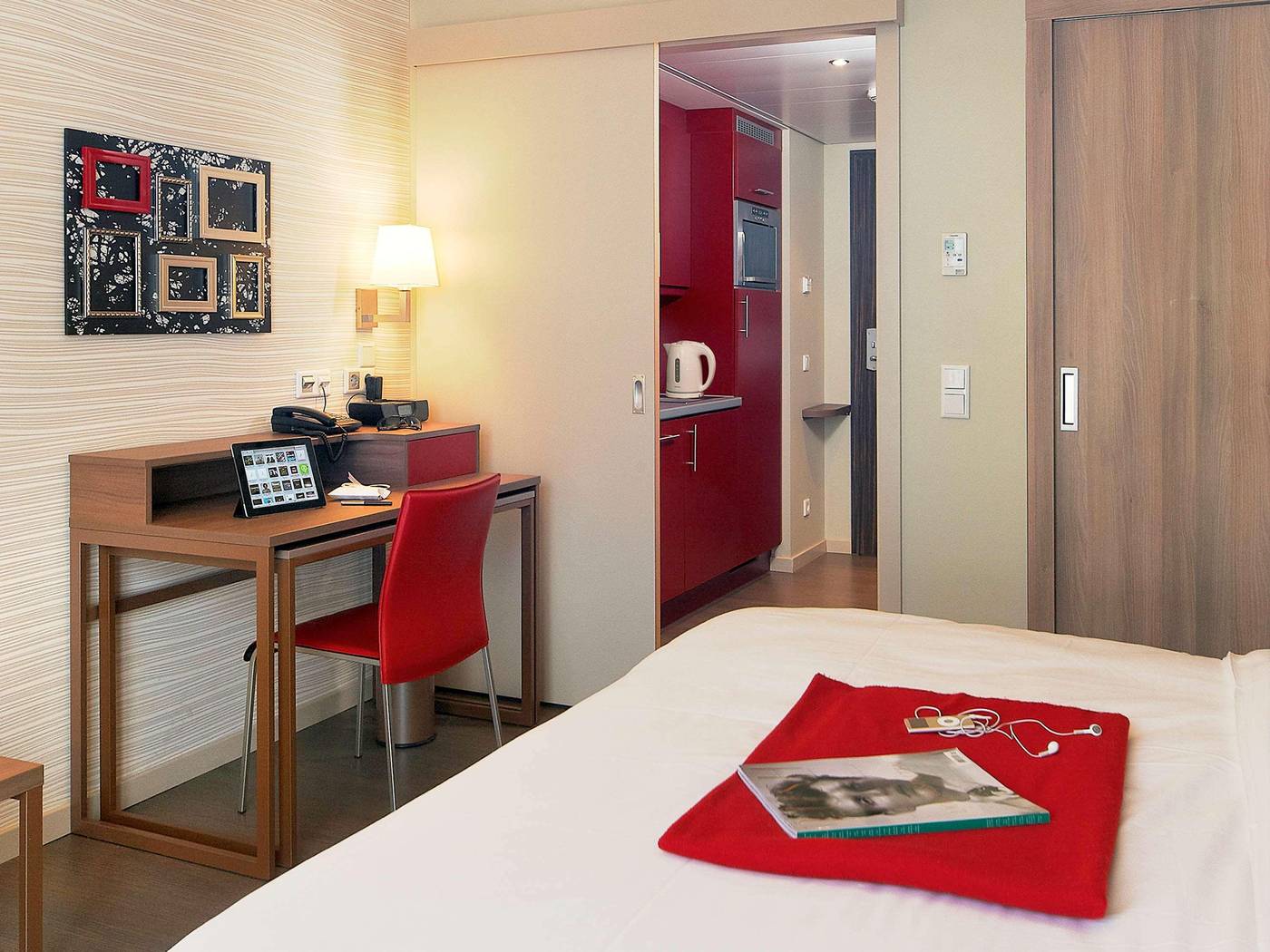 Aparthotel-Adagio-Munich-City-Room-17