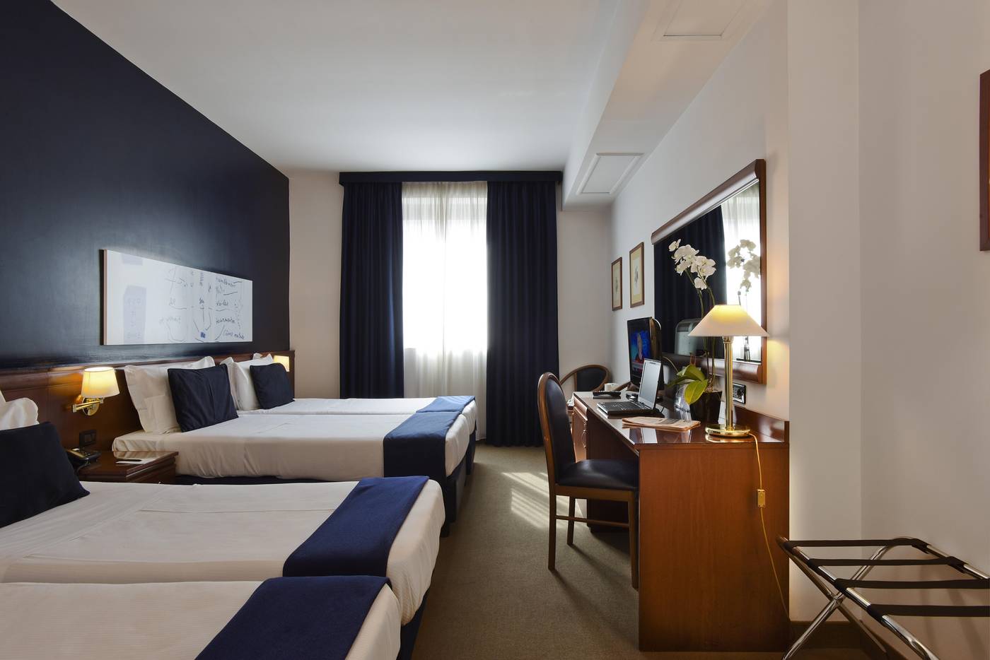 Grand-Hotel-Tiberio-Room-37