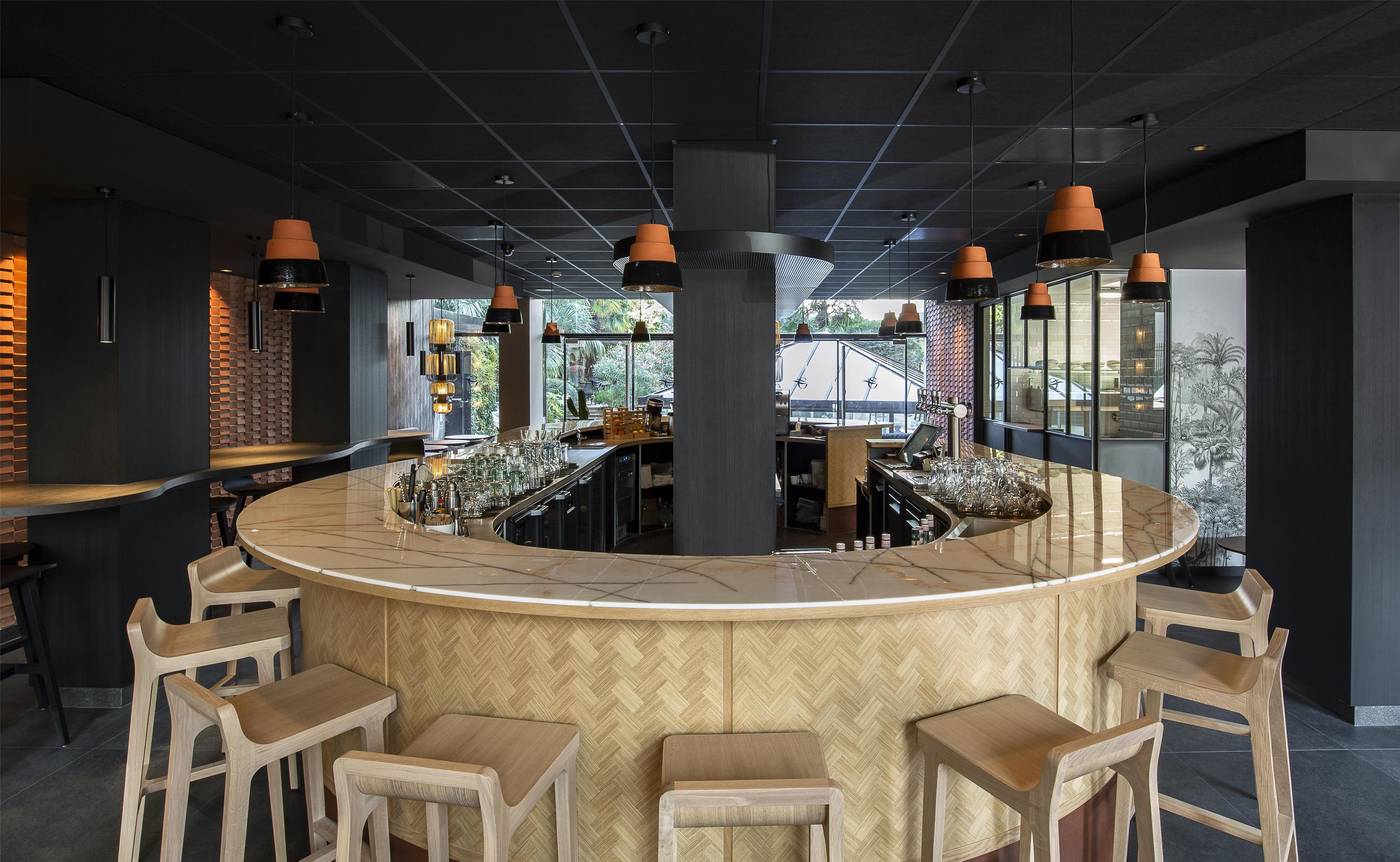 Oceania-Paris-Porte-De-Versailles-Bar-12