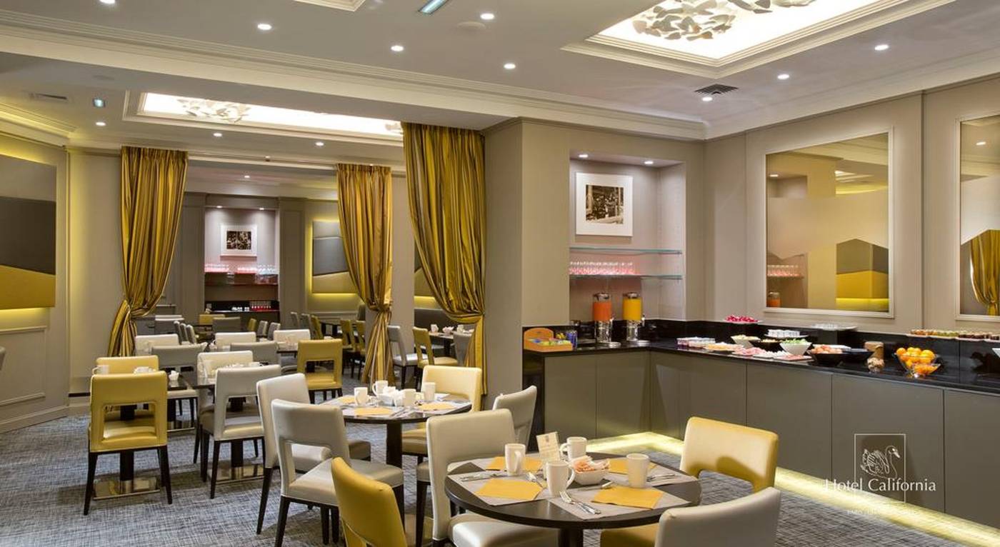 California-Paris-Champs-Elys----es-Bar-41