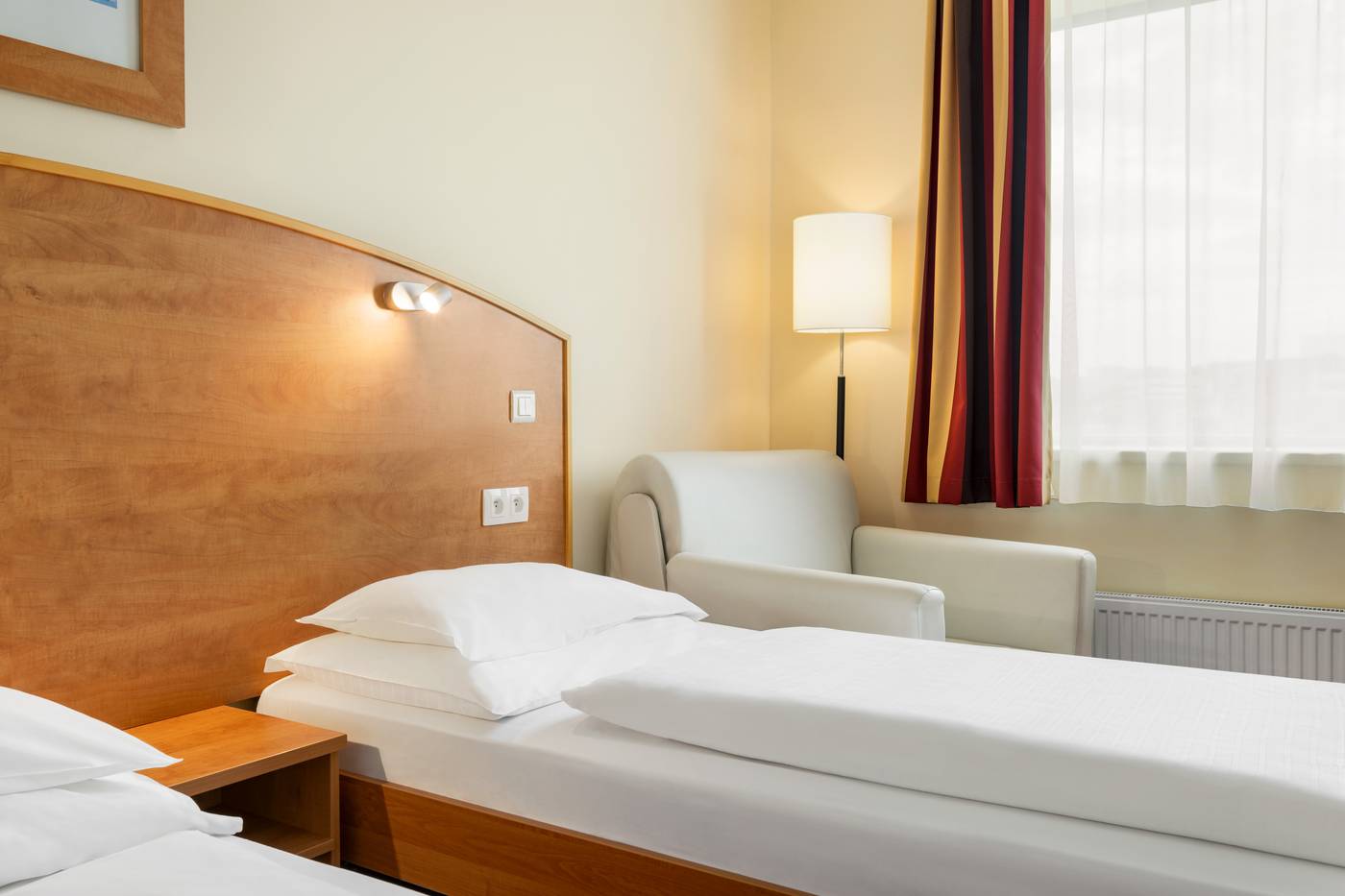 Best-Western-Amedia-Praha-Room-8